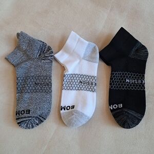 Bombas Athletic Ankle Socks - Black, White, Gray